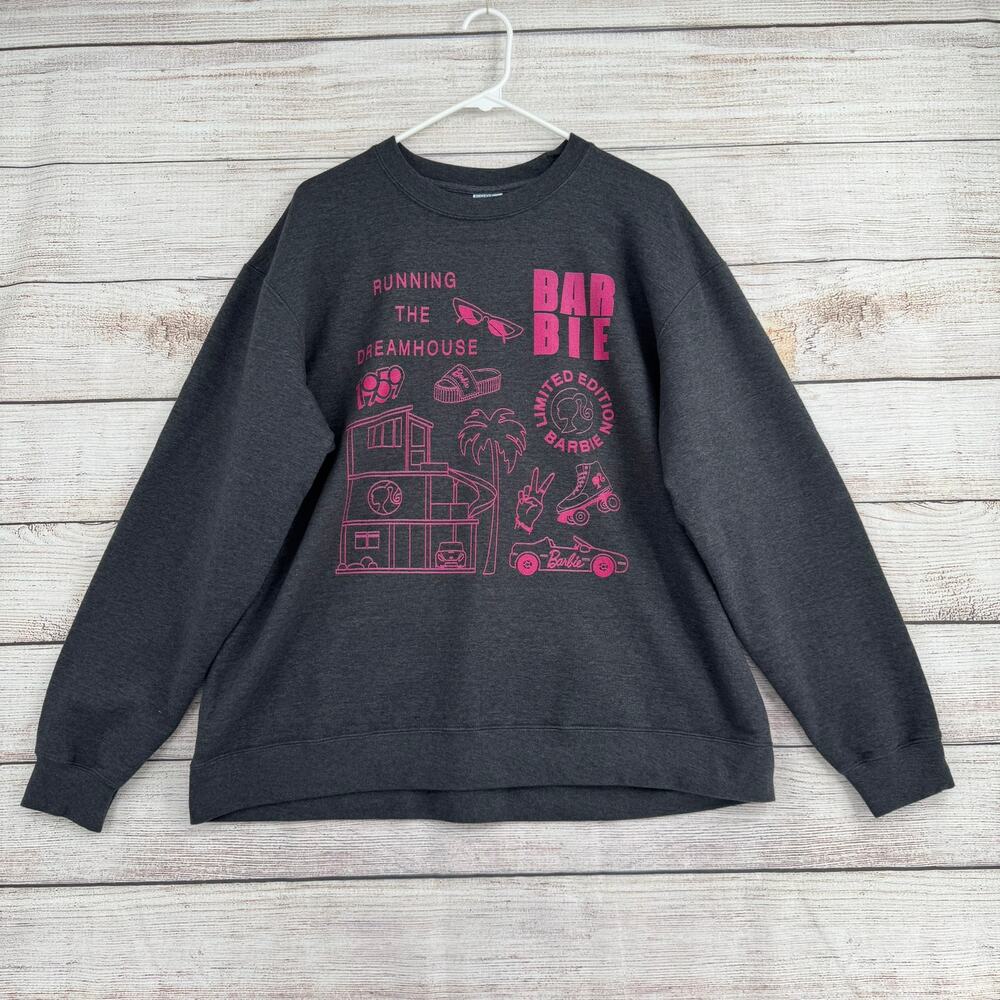 Barbie Running the Dreamhouse Crewneck Sweatshirt Womens XL Gray